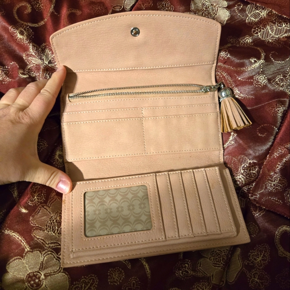 Charming Charlie Wallet